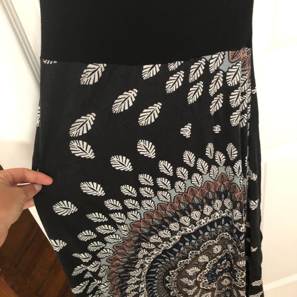 New Maxi Dress - Picture 4 of 4